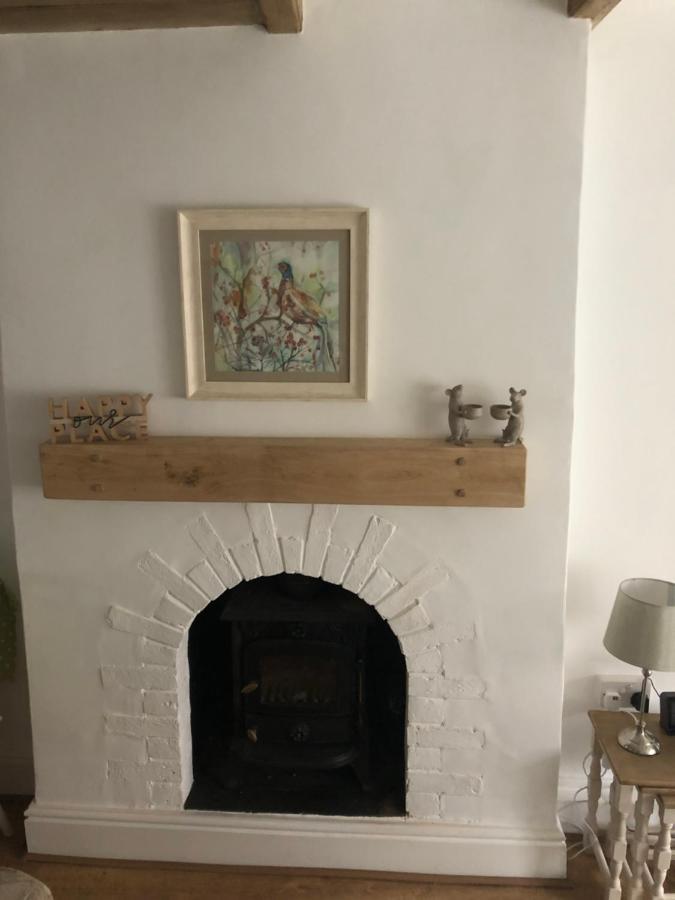 Hill Cottage, Thornton-Le-Dale 손턴 데일 외부 사진